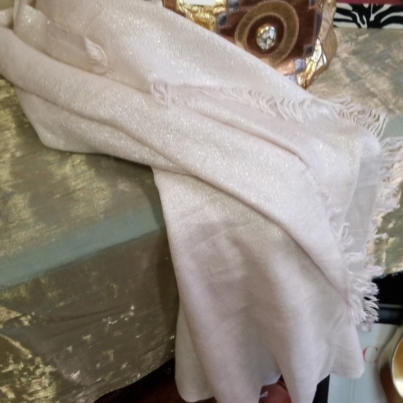 Cream Winter White Scarf - Picture 3 of 5